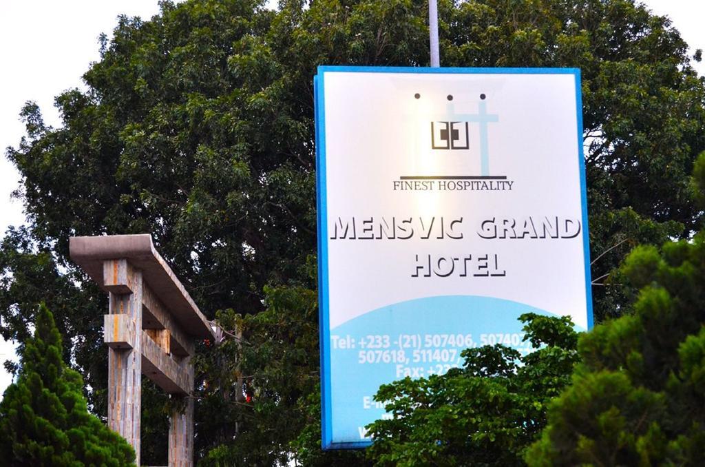 Mensvic Grand Hotel Akra Zewnętrze zdjęcie